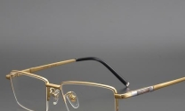 钛金镜框和普通眼镜镜框区别