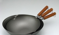 钛金锅和钛锅的区别是什么呢
